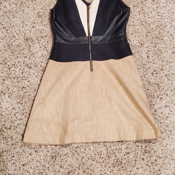 Ann Taylor faux leather trim dress - Picture 4 of 9